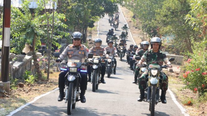 
					Polres Wonogiri bersama Kodim 0728 Gelar Patroli Cegah Karhutla