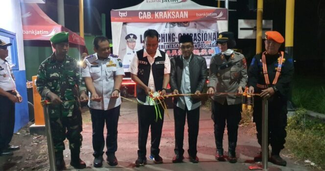 
					Palang Pintu Perlintasan Kereta Api Desa Leces Probolinggo Diresmikan