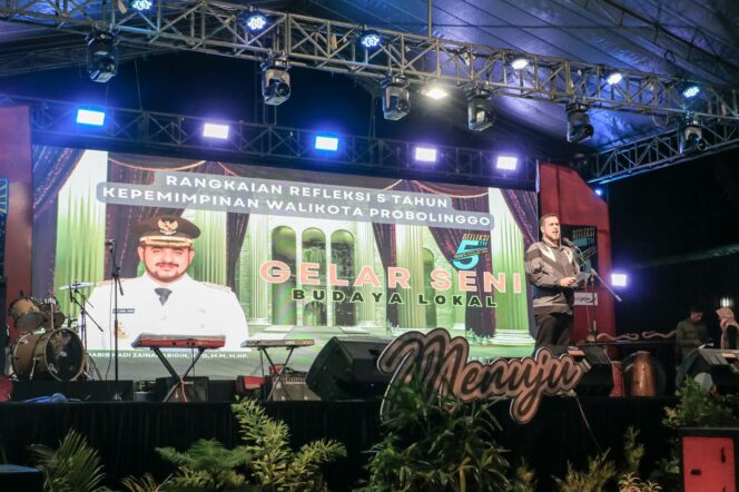 
					Gelaran Seni Budaya Lokal Warnai Pergantian Tahun Baru di Kota Probolinggo