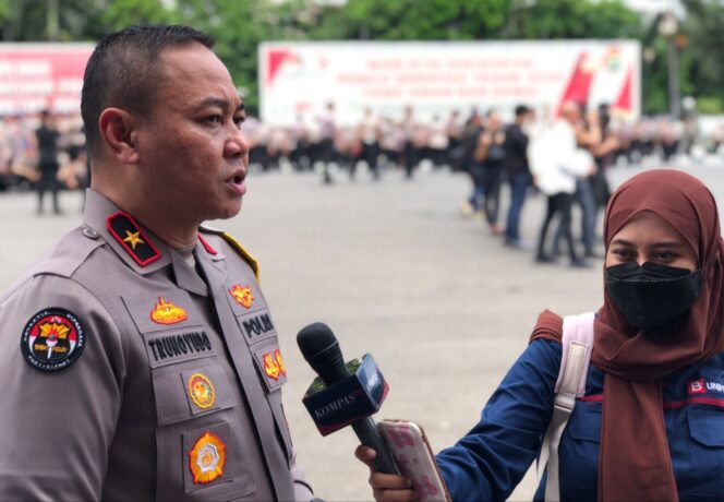 
					Ribuan Personel Gabungan Dikerahkan Amankan Debat Ketiga Pilpres 2024 di Istora Senayan