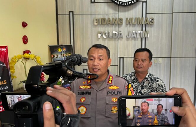 
					Kabidhumas Polda Jatim: Tuduhan Sekjen PDIP Tidak Benar