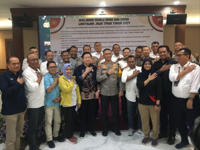 
					Polda Jatim, Pimpinan Media dan Organisasi Wartawan Deklarasi Pemilu 2024 Damai