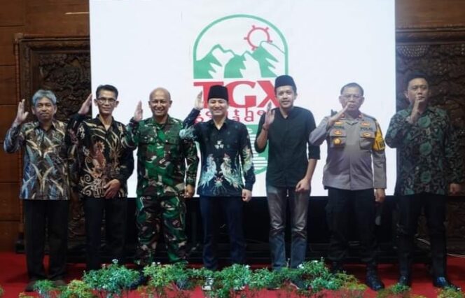 
					Bupati Trenggalek Launching City Branding TGX Southern Paradise