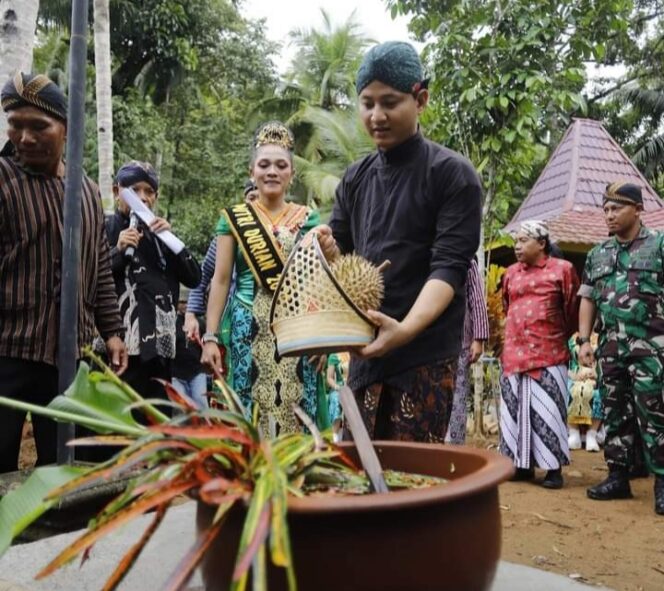 
					Metri Durian di Trenggalek, Mas Ipin: Jaga Alam, Alam Akan Berikan Keberkahan