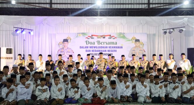 
					Polres Wonogiri Gelar Doa Bersama Lintas Agama, Wujudkan Keamanan dan Kedamaian Negeri