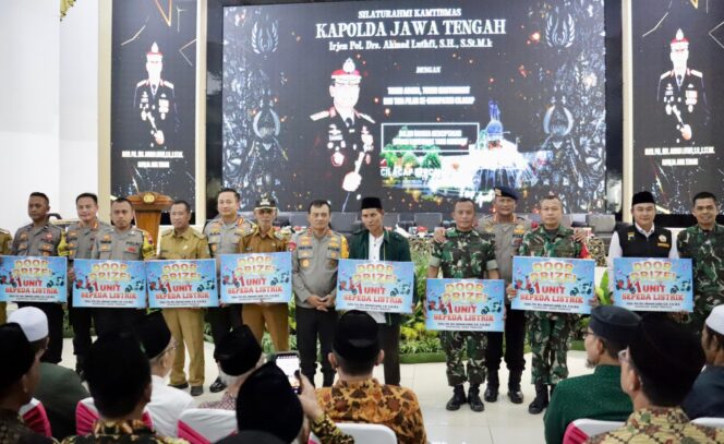 
					Kapolda Jateng Silaturahmi di Cilacap, Berkolaborasi Wujudkan Kamtibmas Kondusif