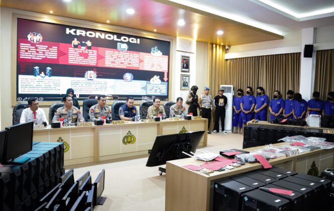 
					Irjen Pol Ahmad Luthfi : Jangan Terlibat Perjudian, Akan Kita Tindak Tegas