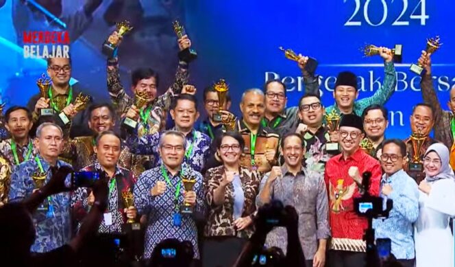 
					Pemkab Trenggalek Raih Penghargaan Anugerah Merdeka Belajar 2024