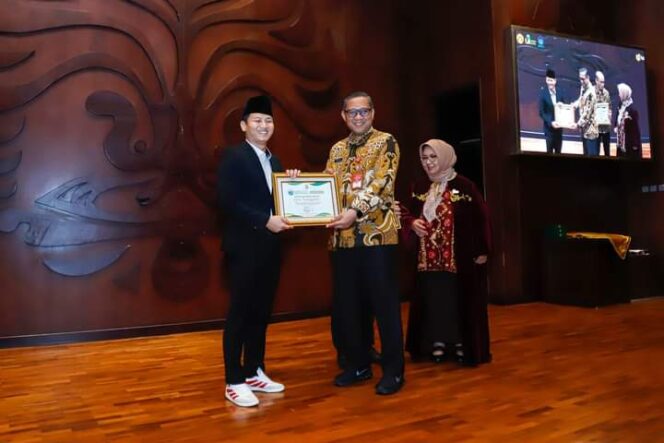 
					Kabupaten Trenggalek Terima Penghargaan dari UI GreenCityMetric 2024