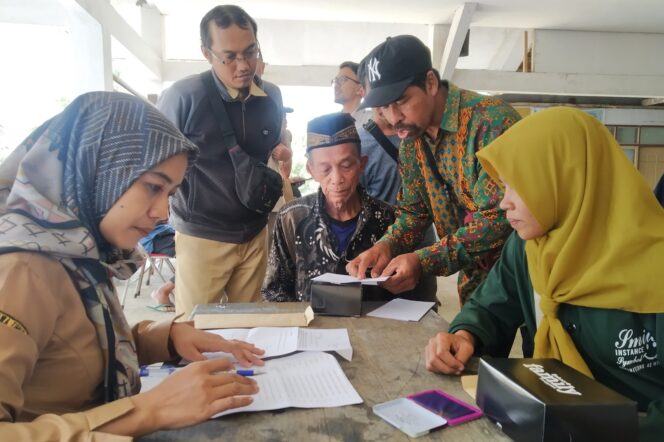 
					Panitia Pengadaan Tanah Bendungan Bagong Trenggalek dan Warga Desa Sumurup Gelar Musyawarah Penetapan Ganti Rugi