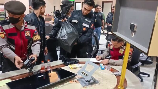 
					Polisi Gerebek Tempat Judi Kelas Atas di Semarang, Berkedok Tempat Hiburan
