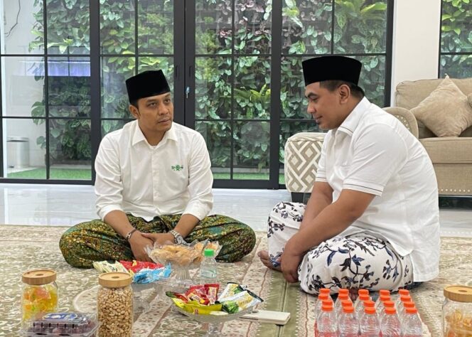 
					Gus Yasin ucapkan terima kasih, Kyai dan Bu Nyai, Pondok Pesantren, Luthfi-Yasin menang, Pilgub Jateng 2024