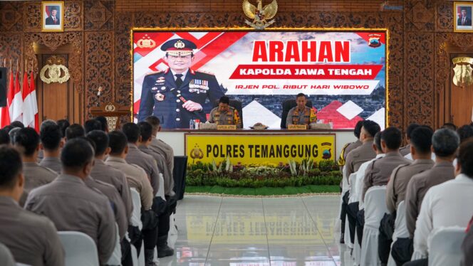 
					Kapolda Jateng Cek Kesiapan Pengamanan Pilkada 2024 di Ekswil Kedu