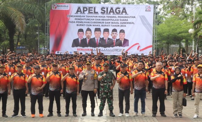 
					Apel Siaga Pengawasan Pilkada 2024, Kapolres Trenggalek Imbau Patuhi Ketentuan Masa Tenang