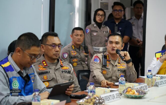 
					Kakorlantas Polri Survey Kesiapan Nataru, Polda Jateng Siap Antisipasi Lonjakan Pergerakan Masyarakat