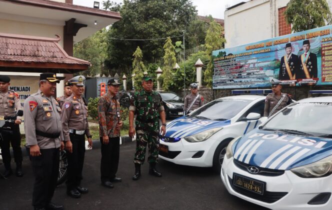 
					Operasi Lilin Candi 2024 Resmi Dimulai Selama 13 Hari, Polres Wonogiri Gelar Apel Pasukan 