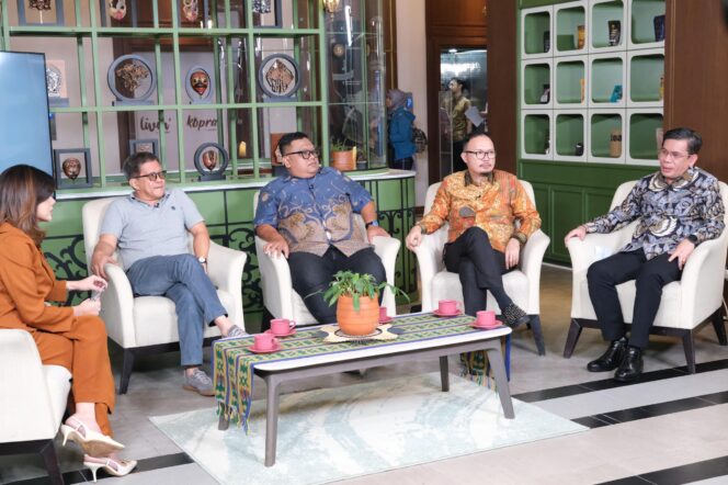 
					Kementerian ATR/BPN Tekankan Asas Contrarius Actus dalam Proses Penyelesaian Polemik Pagar Laut