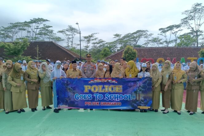 
					Cegah Bullying di Kalangan Pelajar, Polsek Girimarto Gelar Sosialisasi ke Sekolah