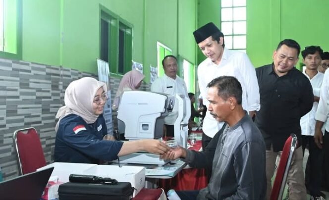 
					Konsisten Dekatkan Pelayanan Kepada Masyarakat, Wabup Syah Tinjau Meningdeh di Desa Widoro 