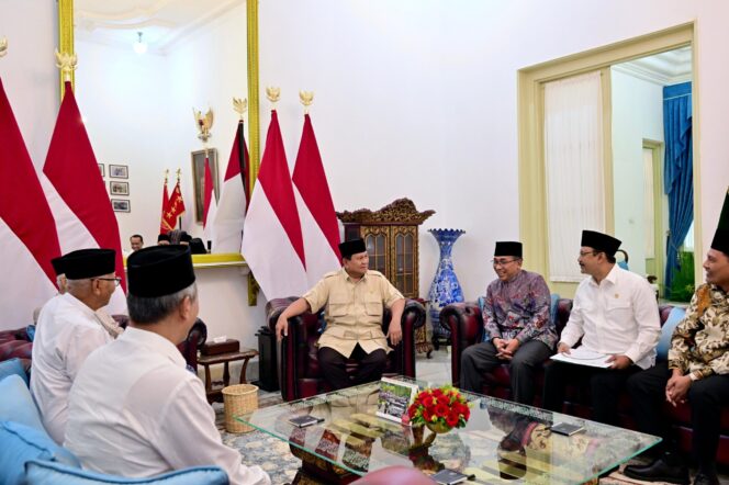 
					Presiden Prabowo Subianto menerima kunjungan PBNU di Istana Merdeka, Jakarta pada 3 Februari 2025/ Foto: BPMI Setpres