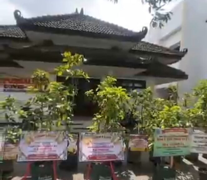 
					Bupati Ponorogo Terpilih Imbau, Ucapan Karangan Bunga Diganti Bibit Pohon