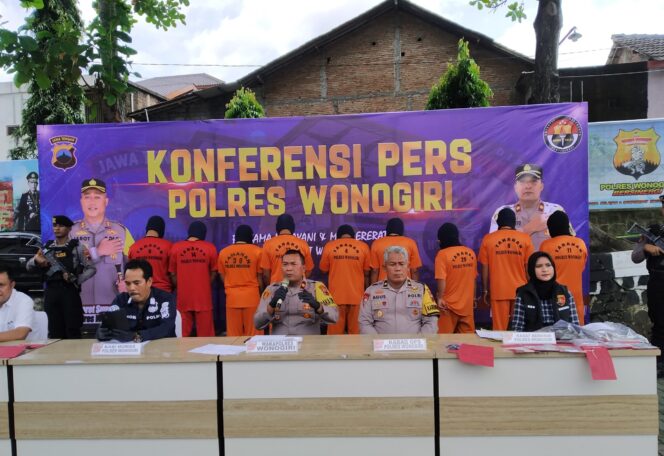 
					PanselaNews.com/Sarno Kenes