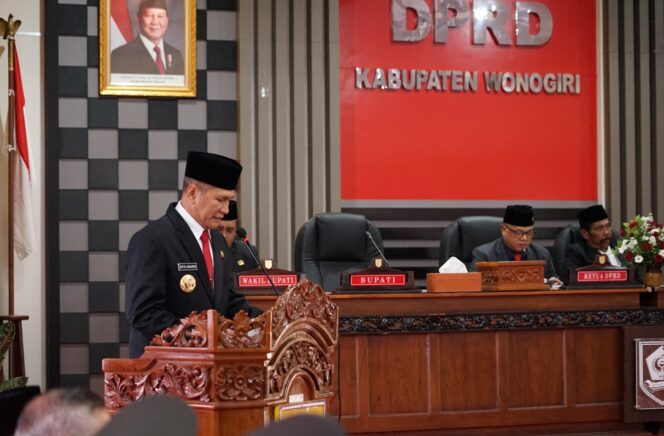 
					Bupati Setyo Sukarno Sampaikan Visi Misi dalam Rapat Paripurna DPRD Kabupaten Wonogiri