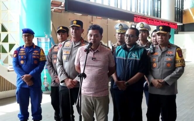 
					Ketua Komisi III DPR RI Sebut Mudik 2025 Paling Lancar