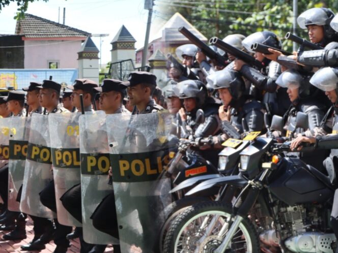 
					Tingkatkan Profesionalisme Kompi Dalmas, Polres Wonogiri Gelar Latihan Penanganan Unjuk Rasa