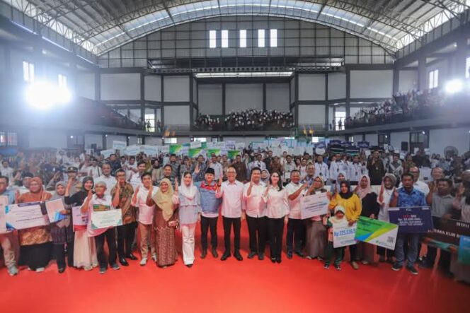 
					Festival Kemudahan dan Perlindungan Usaha Mikro di Kabupaten Trenggalek