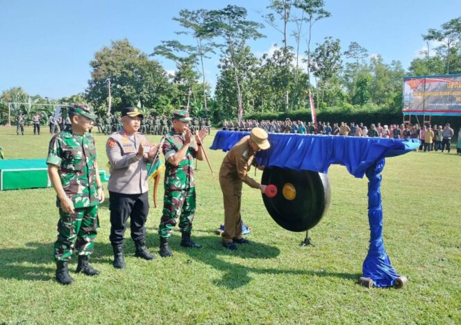 
					Kapolres Wonogiri Hadiri Pembukaan TMMD Sengkuyung Tahap II 2025, Dukung Penuh Pembangunan Desa