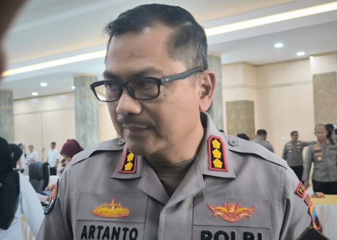 
					Polda Jateng Bantah Keras Narasi Penjebakan Massa Aksi Mayday dengan Ambulans