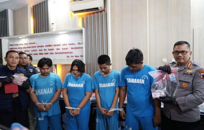 
					Ngaku Wartawan, 4 Orang Pelaku Pemerasan Dibekuk Polda Jateng