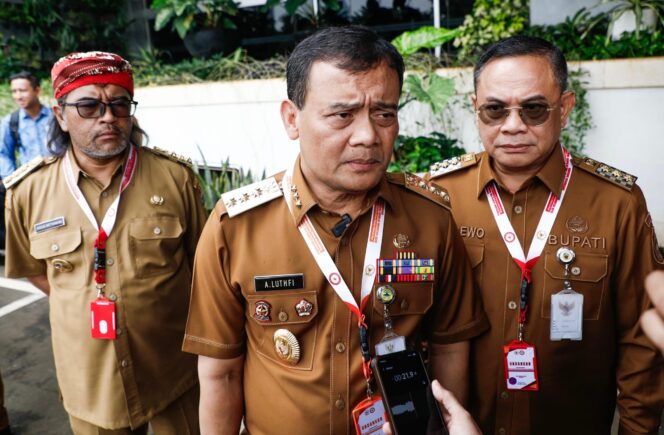 
					Tangani Banjir Demak dan Grobogan, Pemprov Jateng Kerahkan Satgas dan Evakuasi Cepat