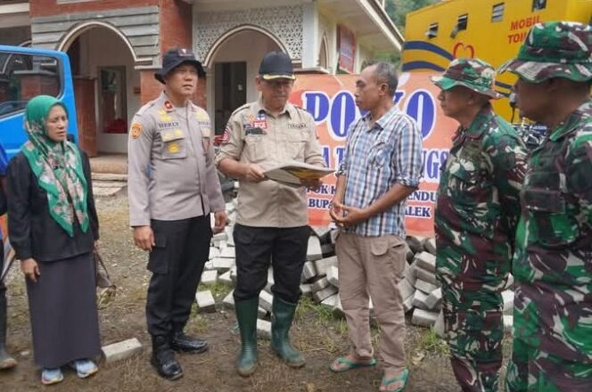 
					Sekda Trenggalek, Relokasi Korban Tanah Longsor Desa Depok Usai Pencarian Korban Selesai