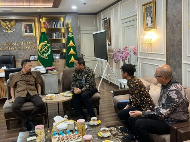 
					Menyatukan Langkah Negara Sinergi Jasa Raharja dan Jampidum dalam Perlindungan Korban Kecelakaan Lalu Lintas