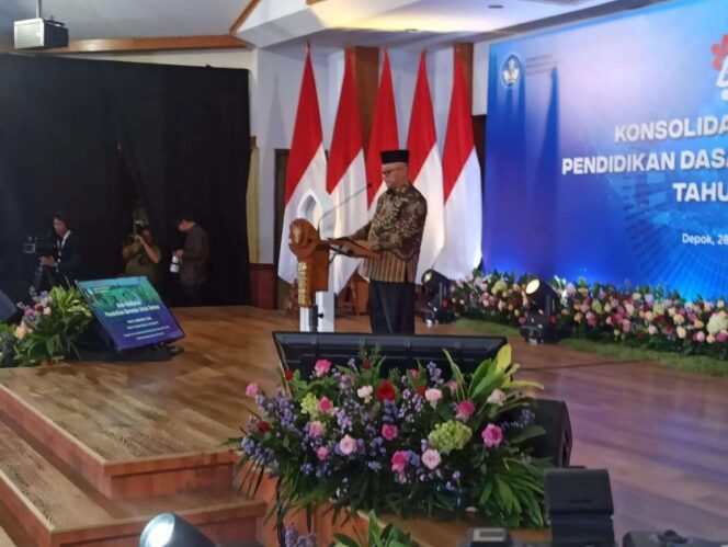 
					Abdul Mu’ti Redistribusi Guru ASN ke Sekolah Swasta Tingkatkan Mutu