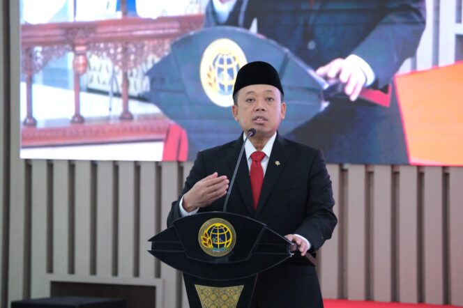 
					Menteri Nusron Lantik 79 Pejabat Struktural Se-Indonesia, Tekankan Semangat Nationwide dan Sistem Meritokrasi