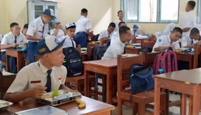 
					Polres Wonogiri Kawal Penyaluran Paket MBG, Pastikan Anak Sekolah Dapat Asupan Gizi Cukup