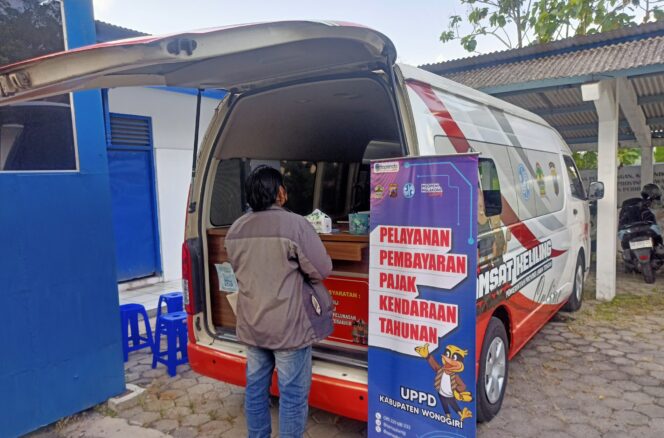 
					Terjaring Operasi Patuh Candi 2025, Puluhan Pengendara di Wonogiri Langsung Bayar Pajak Kendaraan