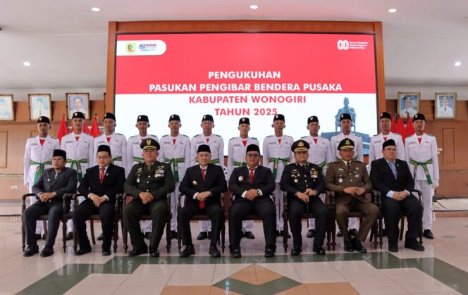
					Pengukuhan Paskibraka Kabupaten Wonogiri, Siap Bertugas di HUT ke-80 RI