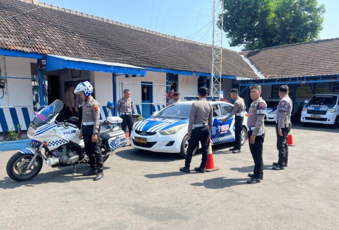 
					9 Personel Sat Lantas Polres Wonogiri Ikuti Pelatihan Pengawalan VVIP