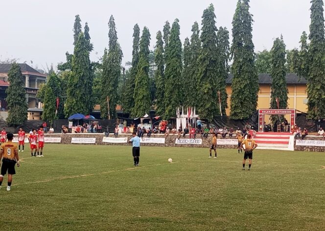 
					Hasil Semifinal Camat Cup II Wonogiri: Giritirto FC Maju ke Final Setelah Menang 2-1 Atas Purworejo FC