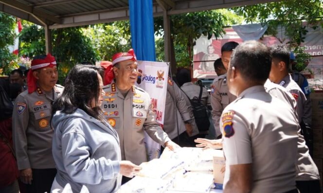 
					Alumni Akpol 90 Gelar Pasar Murah di Semarang, Wujud Polri Peduli Masyarakat