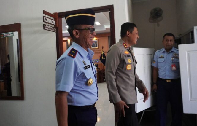 
					Kapolda Jateng Kunjungi Danlanud Adi Soemarmo, Perkuat Sinergitas Jaga Kondusifitas Jawa Tengah