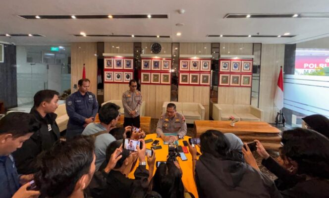 
					Polda Jateng Terima Kunjungan Kompolnas Bahas Penanganan Aksi Unjuk Rasa dan Peristiwa di Semarang