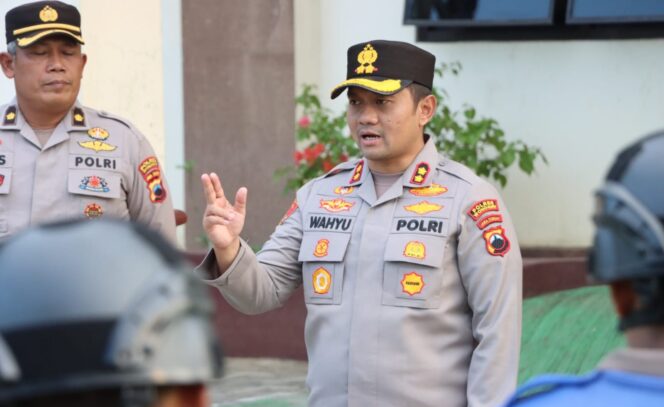 
					Polres Wonogiri Gelar Simulasi Pengamanan Mako di Purwantoro