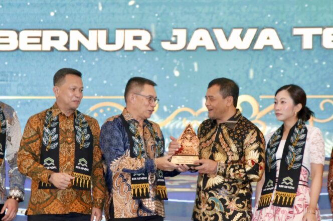 
					Ekonomi Kendal Tumbuh Pesat dan Kemiskinan Turun, KEK Jadi Percontohan Daerah Lain