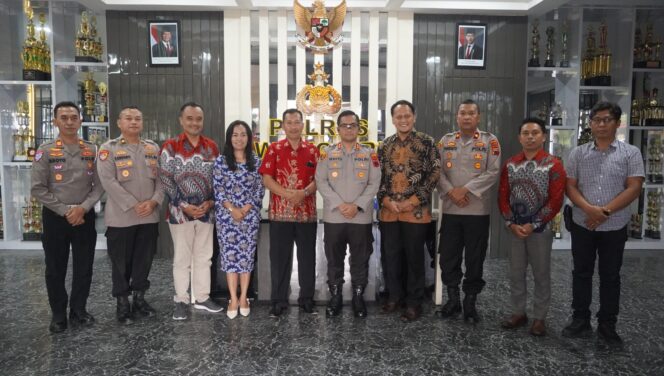 
					Kapolres Wonogiri Terima Silaturahmi Badan Kerjasama Gereja-Gereja Kristen, Bahas Sinergi Keamanan dan Toleransi