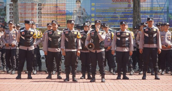 
					Ratusan Polisi di Wonogiri Ikuti Pelatihan Pengendalian Massa, Wujud Kesiapsiagaan dan Humanisme Polri